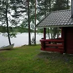 Nyaraló Koivurannan Lomamoekit Pihlaja Nykala